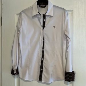 Pre love Louis Vuitton, woman’s shirt, size medium